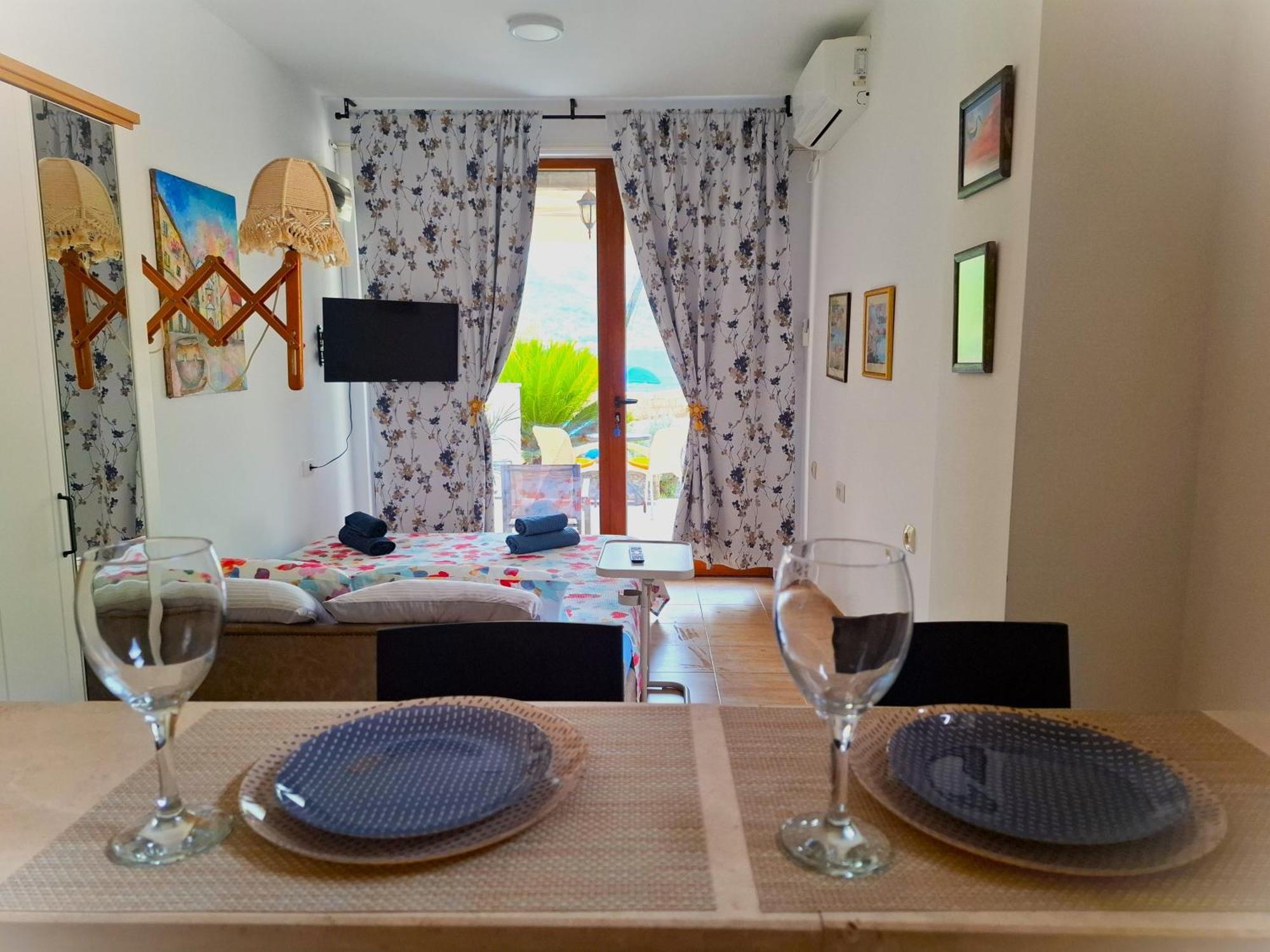 Kadena Apartments 科托尔 外观 照片